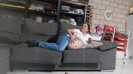 Eat and Farts and Bloated Belly