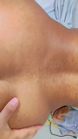 Amateur Anal Gaping Ass of Young Ebony