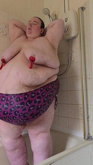 SSBBW Sensual Shower Nipple Tassles