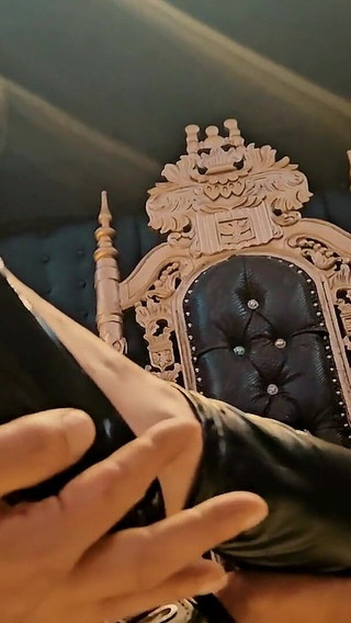 Sheela Sinner Humiliation, Foot-domination, Heel-worship