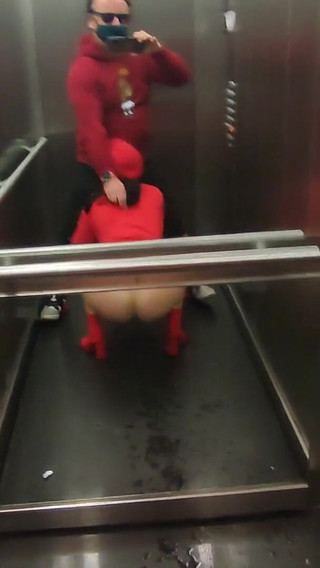 Very Risky Sex in a Elevator with Hot Neighbor Dada Deville
