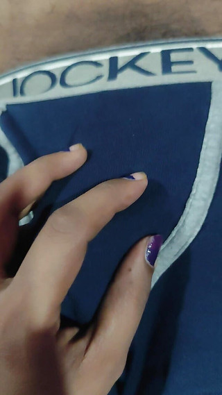 Hot Housewife Handjob to Her Lover Small Dick