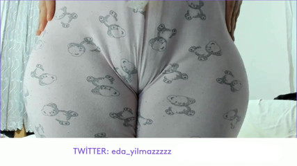 Camel Toe - Turkish MILF