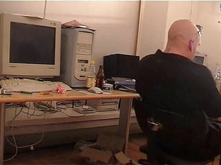 Boss and secratary get it on