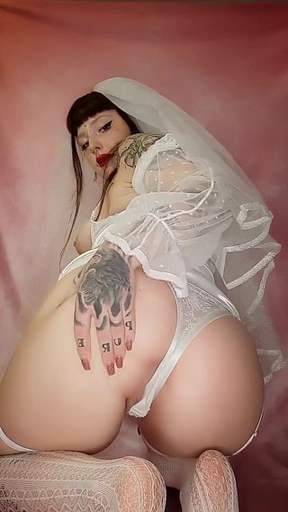 Sensual Honeymoon Sex