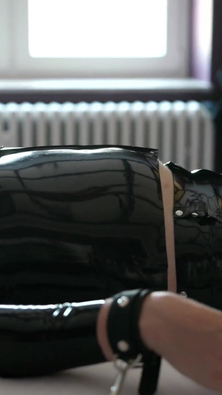 Facesitting on the Restricted Rubber-slave