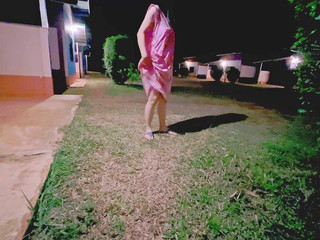 Showing Her Pussy Outside the Hotel Makes Me so Excited, I Love This