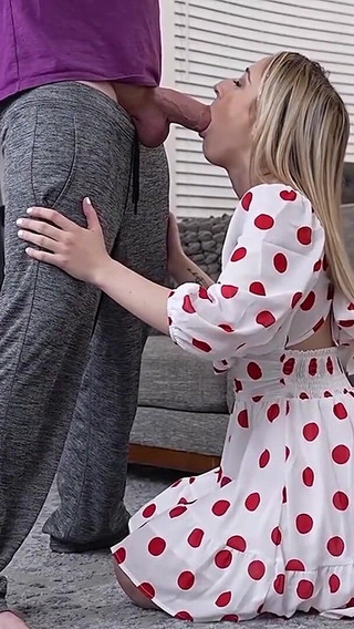 I Got My Son’s Tight Fembot Girlfriend to Milk My Cock with Her Tiny Holes ~ Free Full Scene