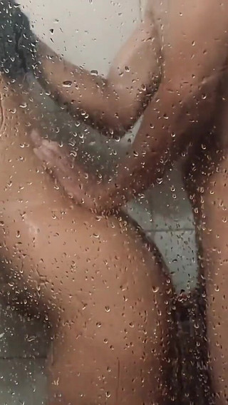 I Love to Fuck in the Shower and Bathe My Ass in Cum