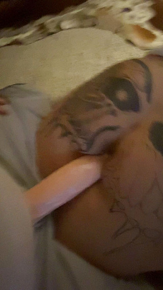 Big booty pawg wife takes just the tip