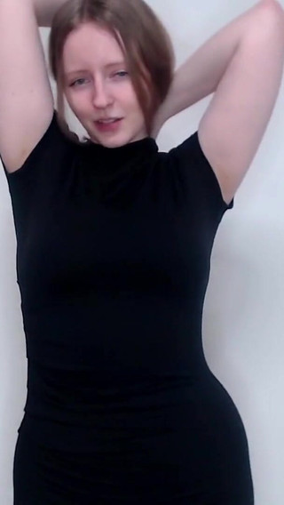 Custom Paypiggy for Curvy Findom Goddess