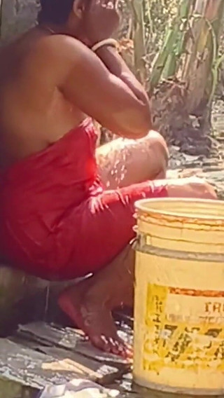 Desi Randi Bhabhi Big Boob Big Chest