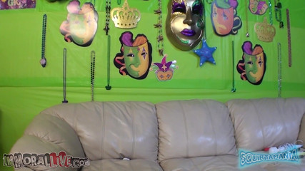 The blonde goddess Nicole Aniston joined the set of Squirtamania