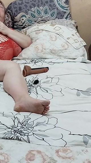 Big Ass Hairy Pussy Wife and Masturbation Toys