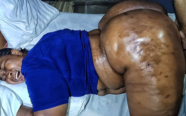 She Bend Over to Give Me Her Mellon Ass