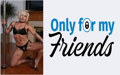 My Girlfriend a Slut with Tattoos Enjoys Sex Toys and Masturbates with Her Fingers