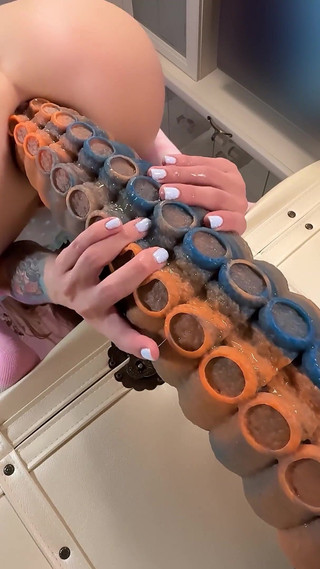 Testing New Dildo: Kraken's Feeler