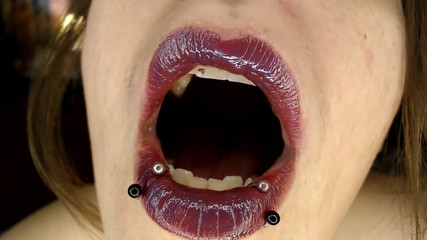 Night Light Purple Plump Lips