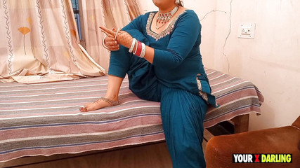 Stepmom Wants Become Dulhan of Her Stepson