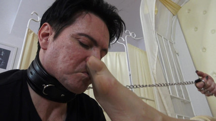 Foot Gagging - Foot Licking!