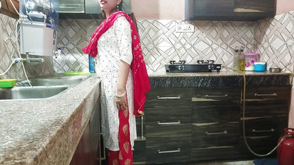 I Love How My Stepmom Sucks My Cock In The Kitchen. I Fuck Her Doggystyle.Fucking my stepmom in the kitchen in hindi