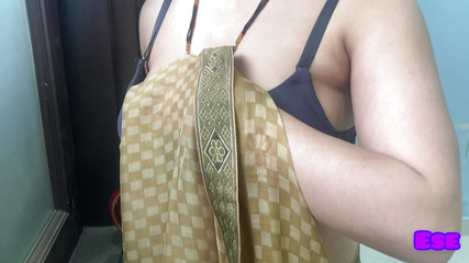 Bhabhi Was Fingering Her Pussy in the Room, Suddenly Brother-in-law Came From Behind and Started Fucking Her