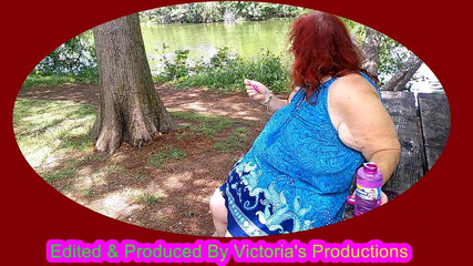 Spring Time I Love to Blow Bubbles in the Park for You!