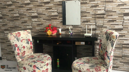 Fuck the Domiciliary in Exchange for Paying Him in Kind - Porn in Spanish