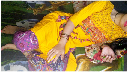 Indian Desi Village Girl Tight Pussy Newly Married Wife Tight Pussy Local Village Sex Video XXX Indian Porn