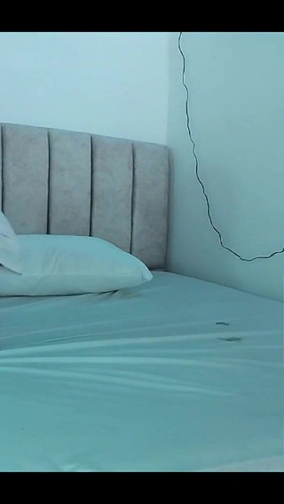 Licking Pussy Until She Squirts on My Tongue