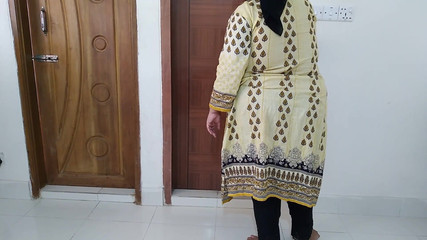 Tamil Maid Fucked by Owner While Cleaning House - Huge Ass Cum