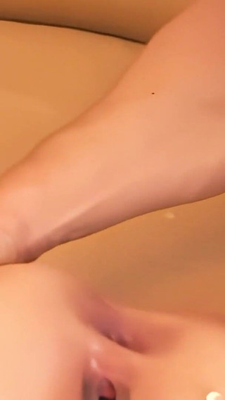 Poppy Morgan Loves Two