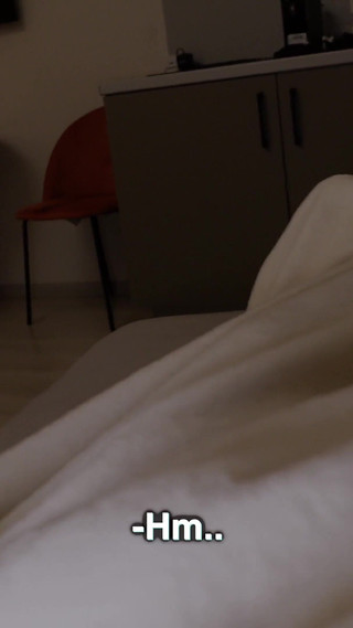 Due to a Booking Error, I Spent the Night with a Stranger.