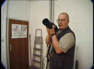 Ein ( Nicht ) Ganz Normaler Arbeitstag in Studio - a (not) Normal Working Day in the Studio