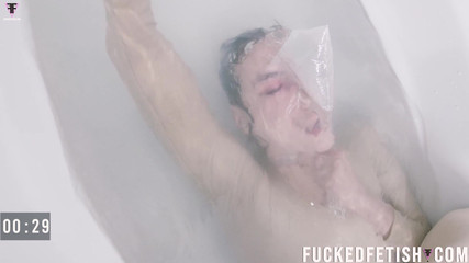 HD Sattira Full Desperate Bag and Water Bathtub Funny Faces