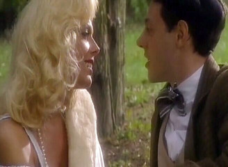 Outdoor sex with perfect blonde babe