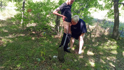 Neighbor Gives a Public Blowjob in the Park