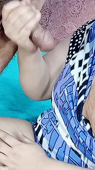 Big Boobs Cheating Wife Giving Handjob and Masturbates He Indian Desir Hubbyz Big Cock