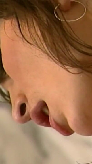 Two Lesbians Have Sex in the Bathroom