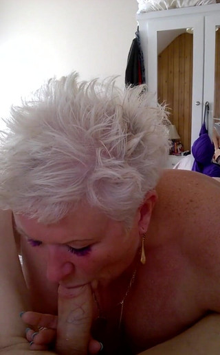 Fresh today - A nice big mouthful of cum