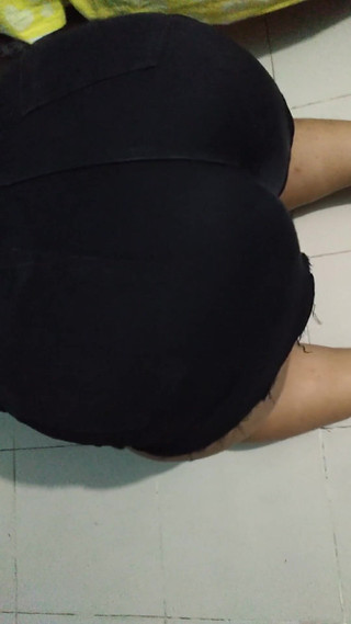 Hot Stepsister Caught My Morning Erection