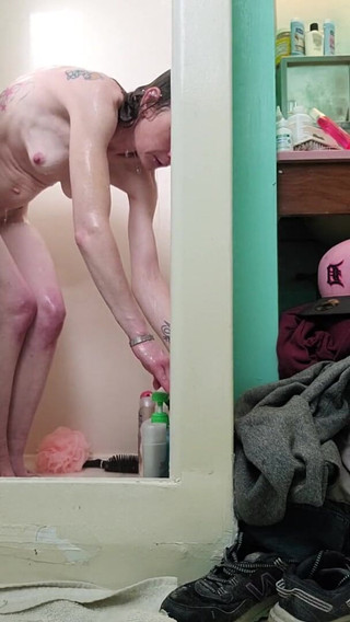 I Love Fucking My Dildo in the Shower