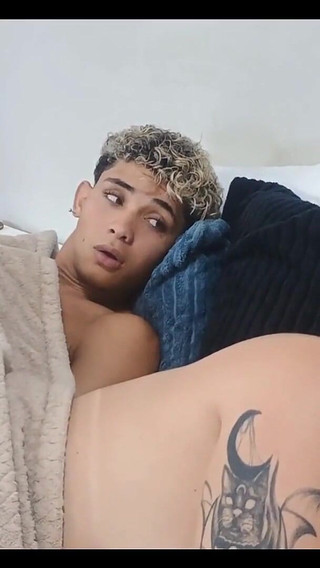 My Naughty Stepmom Wasted No Time and Fell with Her Mouth on My Dick