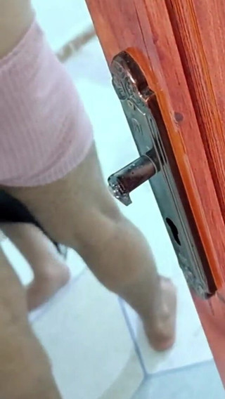 Arab Cuckold Husband Cum When Watching Wife Get Fuck by BBC