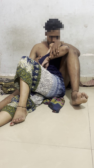 Kissing to Removal Clothes Cute Big Boobs of Divya