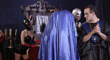 Piercing Slaves Privat.