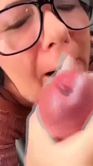 Super Public! Hot Ass Fuck with a Stranger