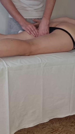 Casual Sex During Massage Session