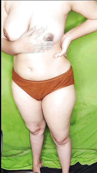 She First Time with Her Boyfriend