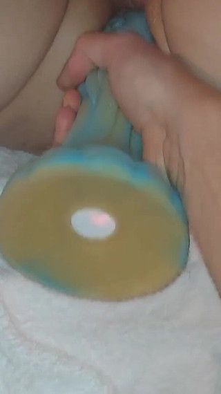 Mommy and Her New Dragon